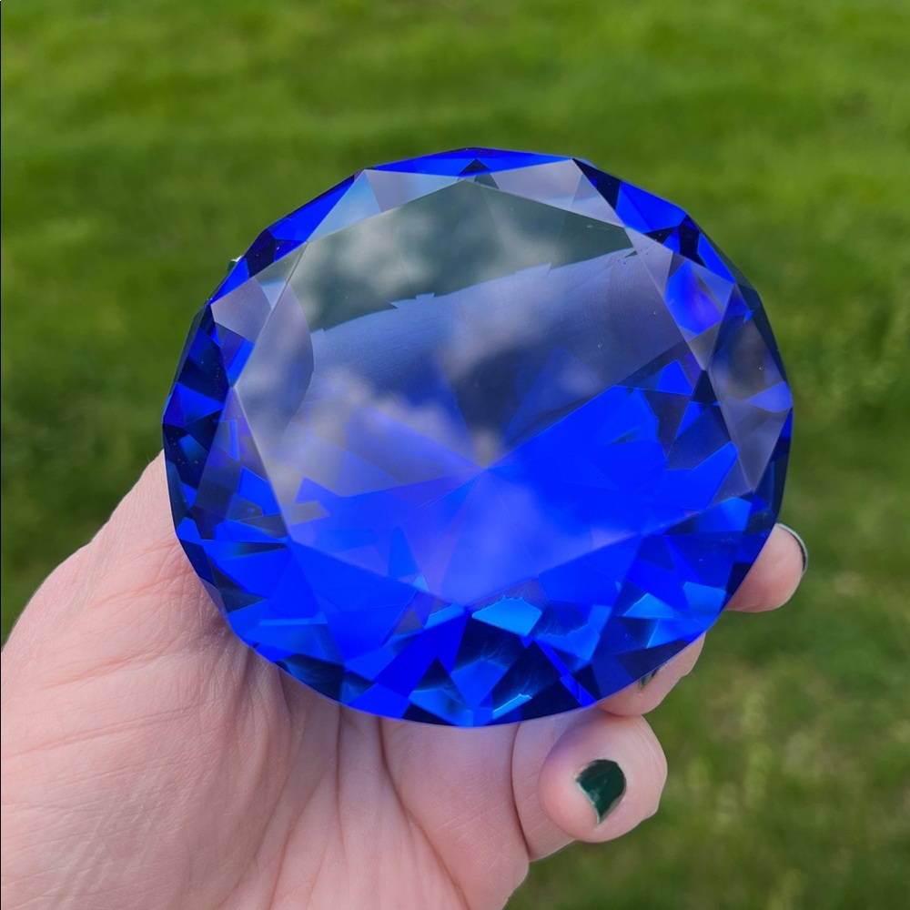 Beautiful Sparkly Cobalt Blue Crystal Diamond Paperweight Vanity Boudoir Decor